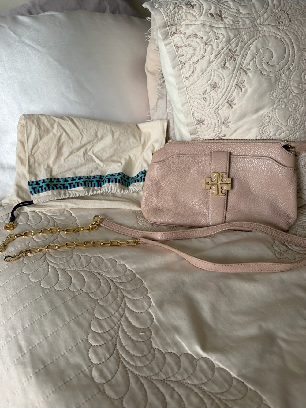 Tory Burch Meyer -  Blush Pebbled Leather - Crossbody with Gold Chain Strap